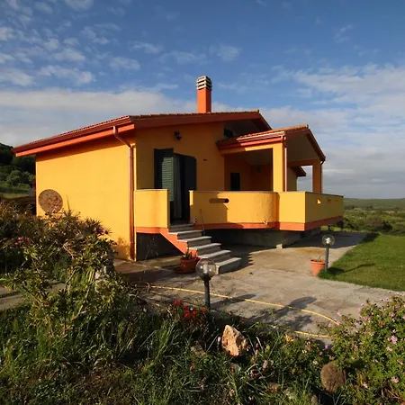 Semesterbostad Casa Sulla Collina - SantʼAntìoco